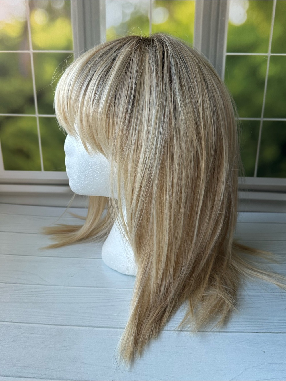 TressAllure Rooted Blonde Layered Wig w Bangs Y2K Shag Made Japan - Picture 2 of 8
